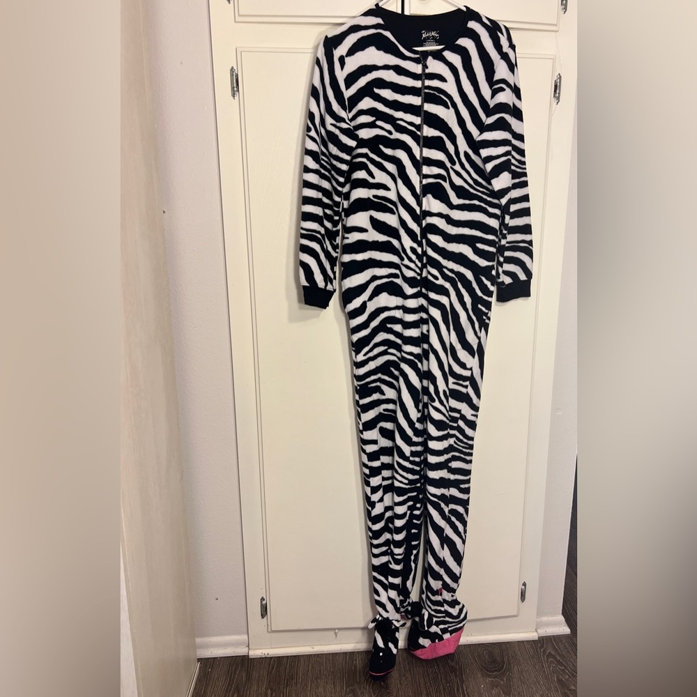 Adult fleece onsie zebra pajama